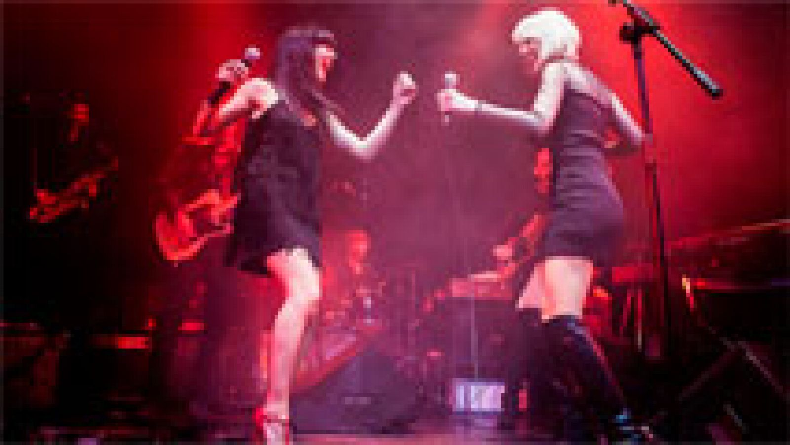 Aurora & The Betrayers - Get Down - Ver ahora