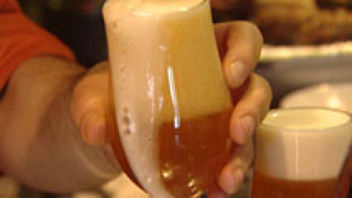 Las bebidas alcohólicas especificarán su contenido calórico