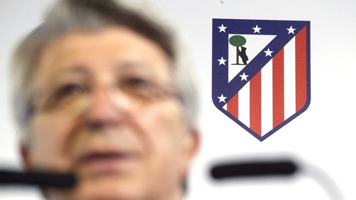 Telediario 1 - La FIFA sancionará al Atlético por el fichaje de menores