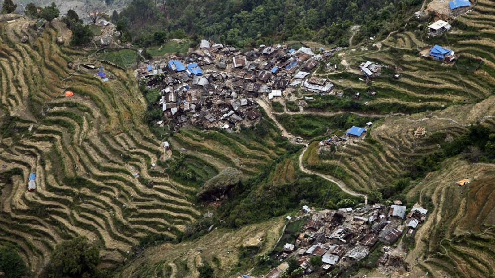 Telediario 1: Las zonas más afectadas por el seísmo en Nepal | RTVE Play