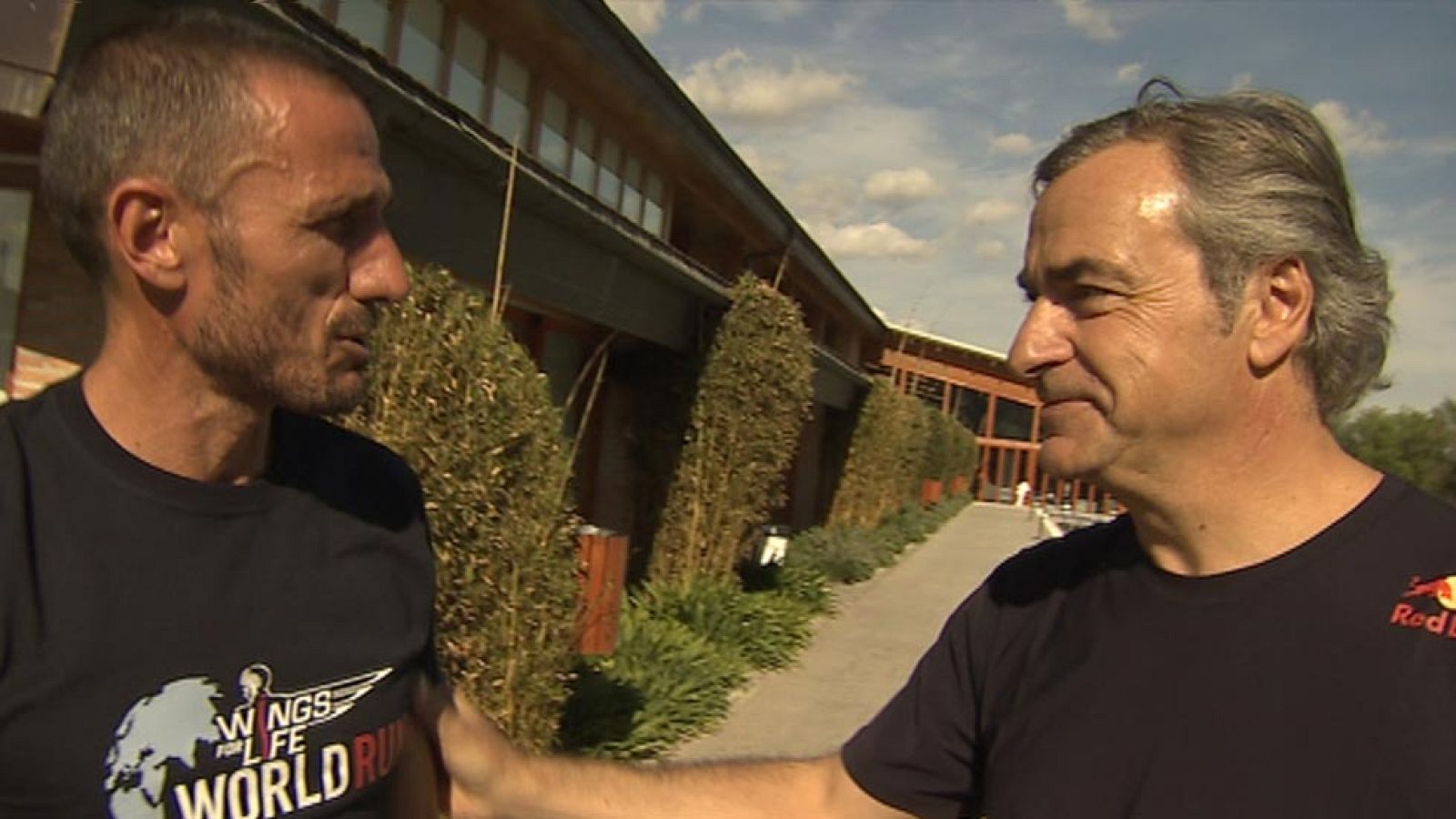 Telediario 1: Carlos Sainz y Chema Martínez, juntos en 'Wings for Life' | RTVE Play