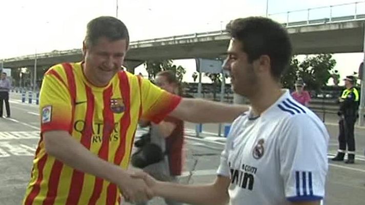 Telediario 1 - Barça y Madrid, juntos pero no revueltos en Sevilla