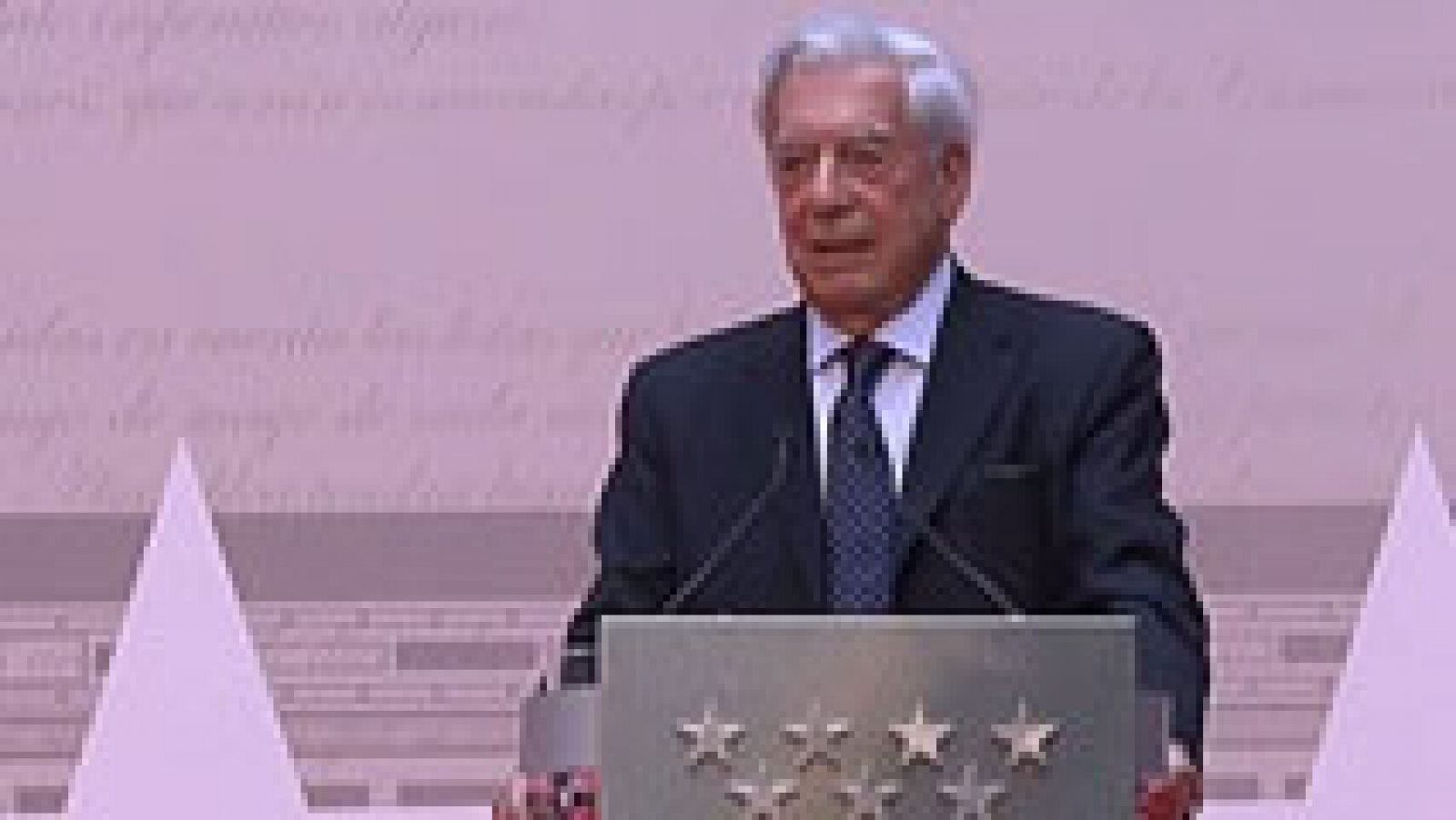 Informativo 24h: Vargas Llosa y el Teatro Real reciben la Medalla de Oro del Dos de Mayo | RTVE Play