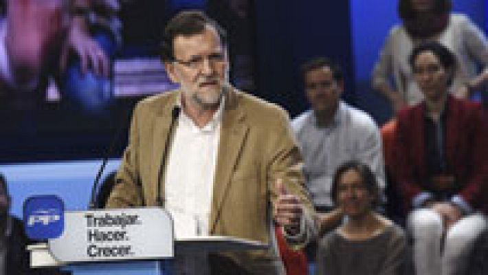 Rajoy pide a los españoles que confíen en el PP para evitar que vuelvan las "etapas de pesadilla"