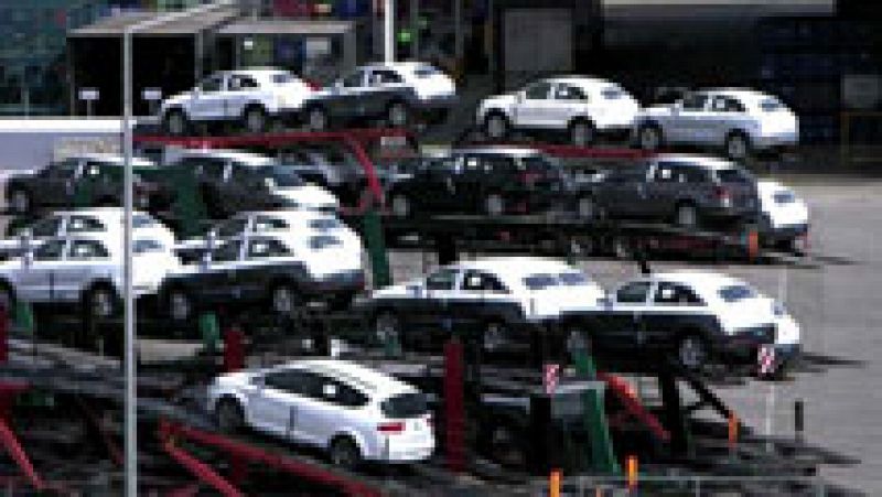 La fábrica de automóviles Seat de Martorell recupera el turno de fin de semana