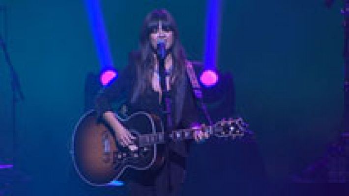 Telediario 1 - Vanesa Martín ofreció un concierto en el Teatro Real