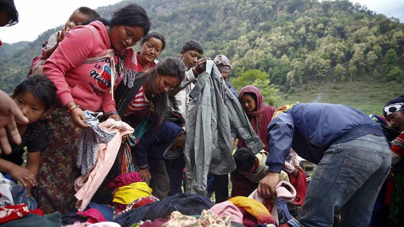 La ayuda humanitaria está llegando a Nepal