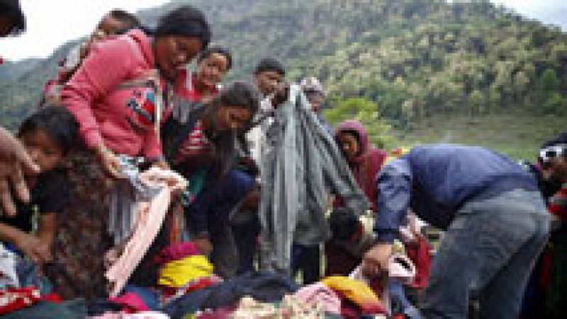 La ayuda humanitaria está llegando a Nepal