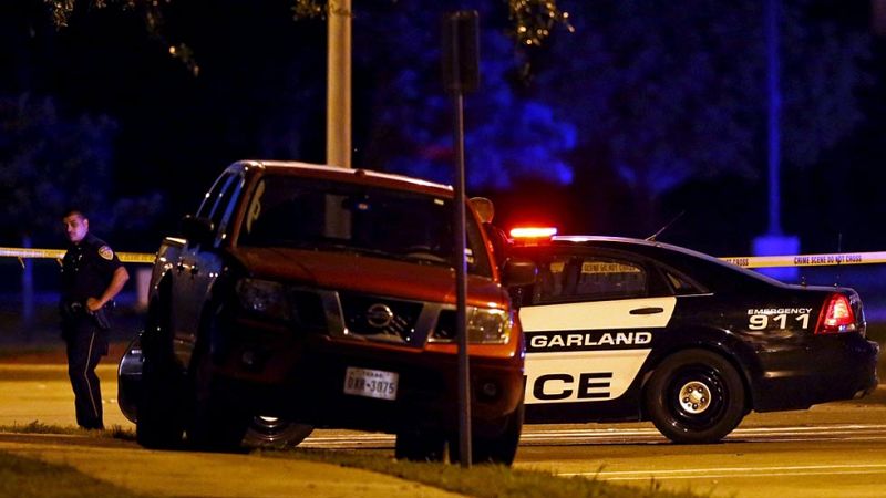 La Policía de EE.UU. mata a dos hombres que dispararon en una exposición de caricaturas de Mahoma