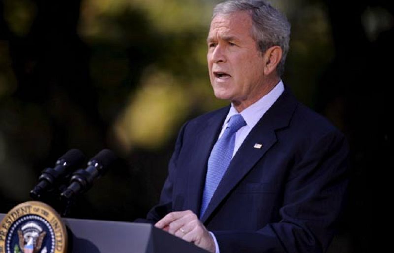 El presidente de EEUU, George W. Bush, ha afirmado que su Gobierno "actúa y seguirá actuando" para restablecer la estabilidad en los mercados mundiales (10/10/08).