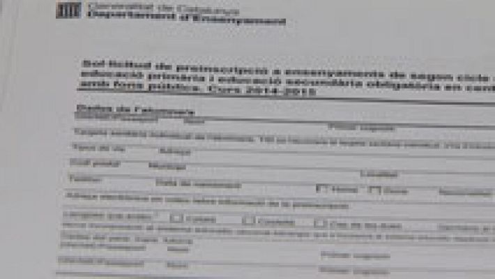Telediario 1 - El Gobierno pide otro período de matriculacion en Cataluña