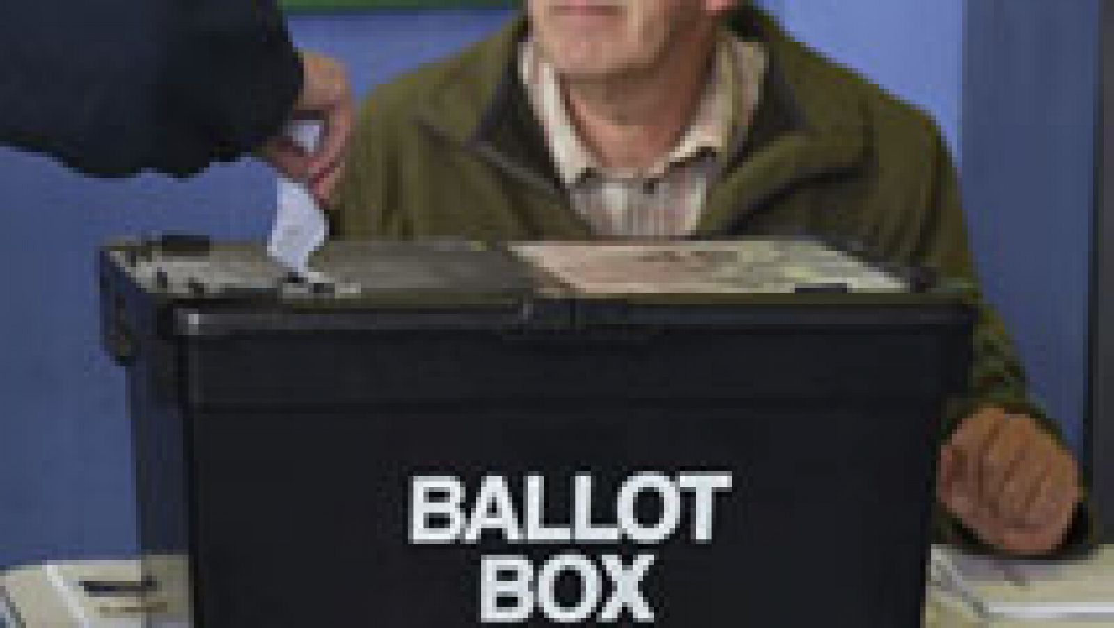 El sistema electoral británico obliga a los candidatos a pelear sus apoyos puerta por puerta