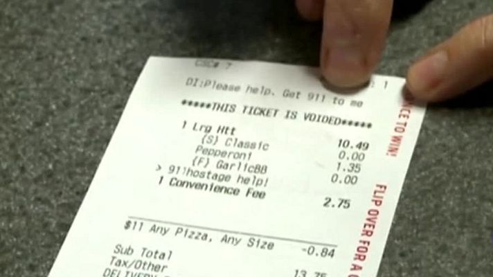 Telediario 1 - Una mujer retenida logra escapar pidiendo una pizza