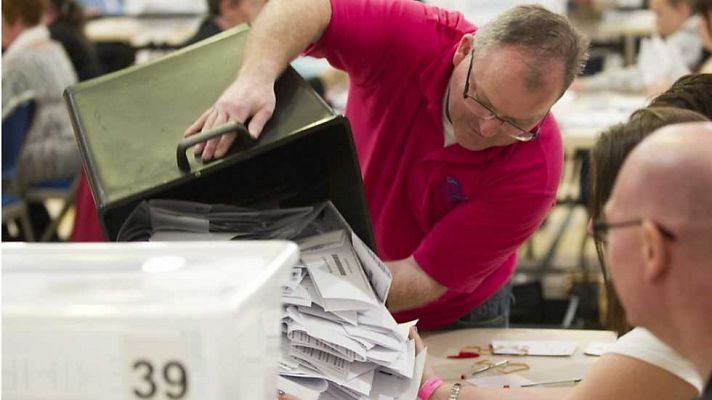 La 2 Noticias - La 2 Noticias - 07/05/15