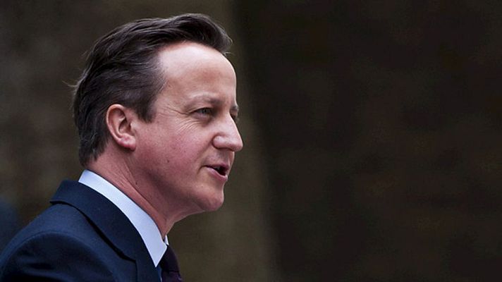 Telediario 1 - Los británicos refrendan la gestión del partido conservador