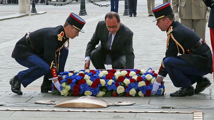 Telediario 1 - Francia conmemora los 70 años de la rendición de la Alemania nazi