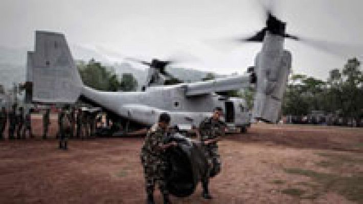 Telediario 1 - El equipo de rescate ha sobrevolado por última vez la zona