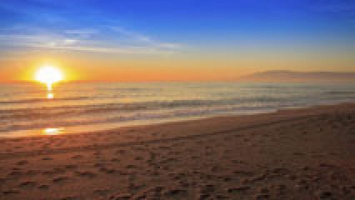 El tiempo - Intervalos de viento fuerte de Levante en el Estrecho y litoral de Almería