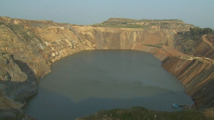 Telediario 1 - Paralizada la concesión de Aznalcóllar