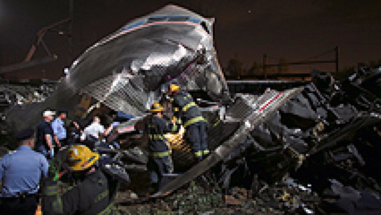 Telediario 1: Al menos cinco muertos y más de 50 heridos en el descarrilamiento de un tren en Estados Unidos | RTVE Play