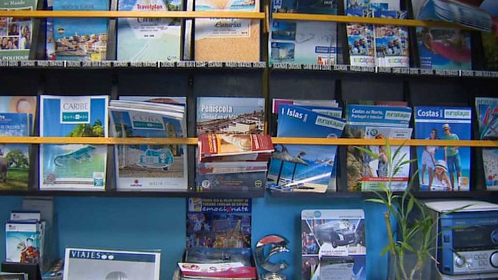 Telediario 1 - El buen tiempo anima a reservar las vacaciones de verano