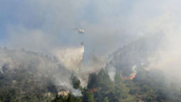 Telediario 1 - Incendio forestal en Vall d'Ebo, en Alicante