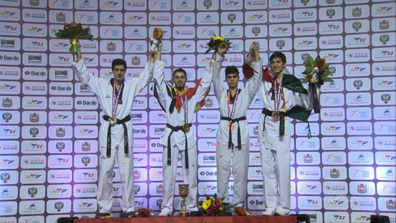 Joel González y las hermanas Calvo logran tres platas en el Mundial | Ver