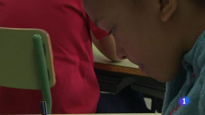 Telediario 1 - Un programa para conseguir niños más empáticos