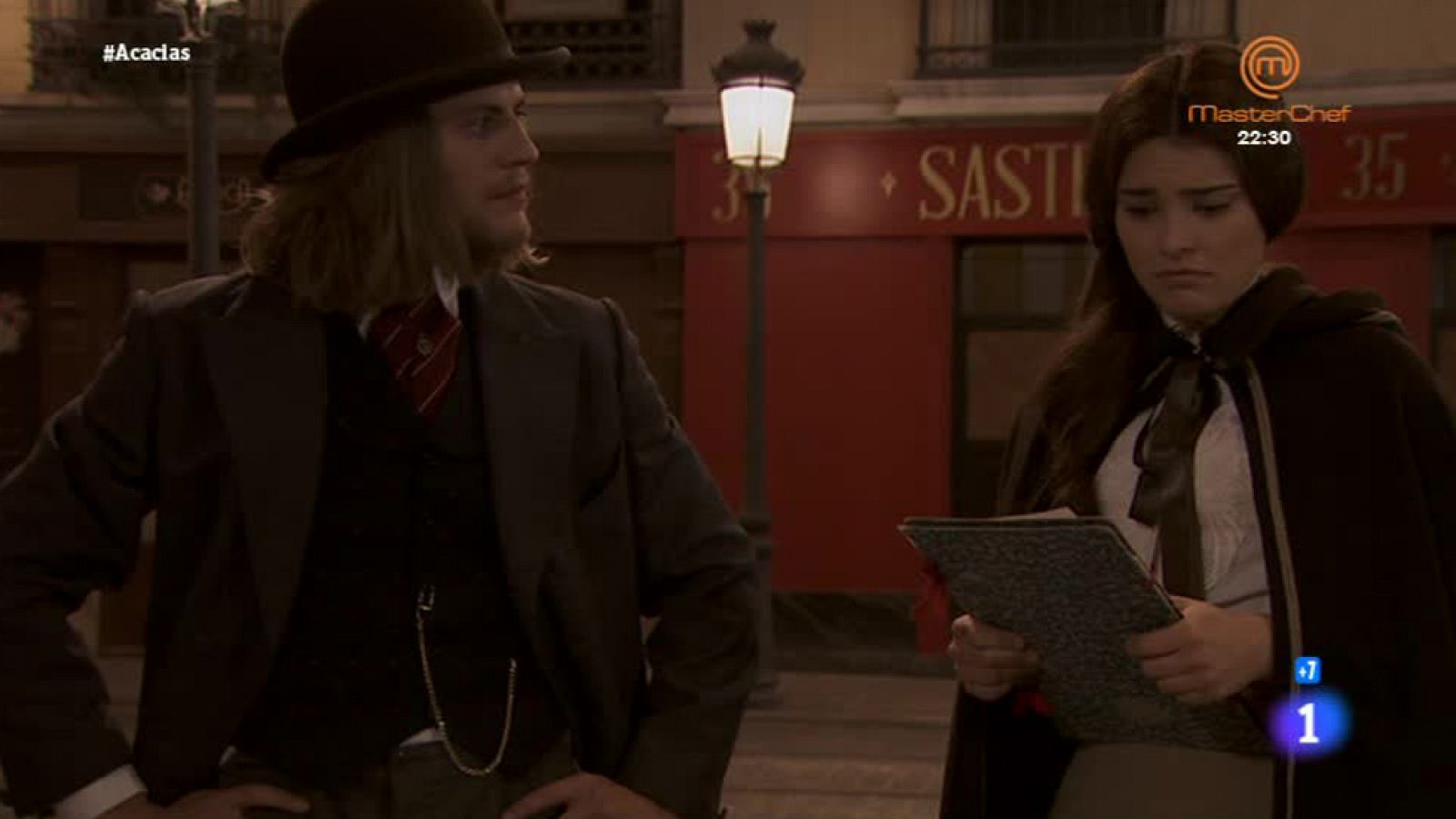 'Acacias 38' - Claudio le echa en cara a Leonor su rechazo al compromiso