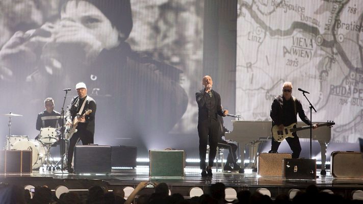 Eurovisión - Semifinal 1 - Rumanía: Voltaj canta "De la capat"