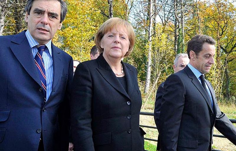   La Eurozona busca soluciones en París contra la crisis financiera.