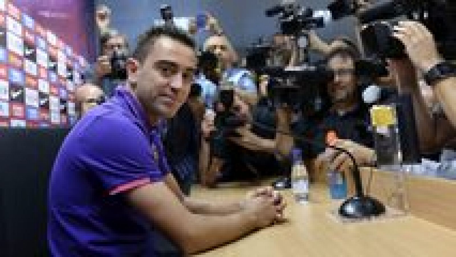 Sin programa: Rueda de prensa de Xavi Fernández, FC Barcelona | RTVE Play