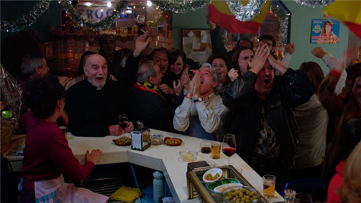 Cuéntame cómo pasó - San Genaro celebra el España - Malta