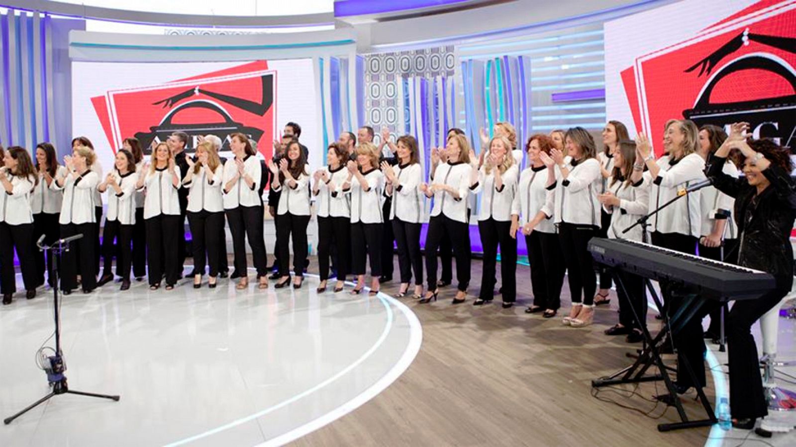 Gospel para los 200 programas de Amigas y Conocidas