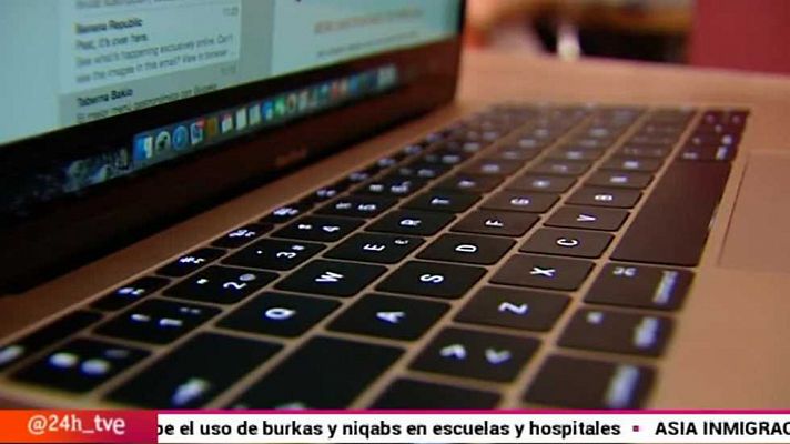 Mundo Hacker Day, Macbook y Zinc Shower