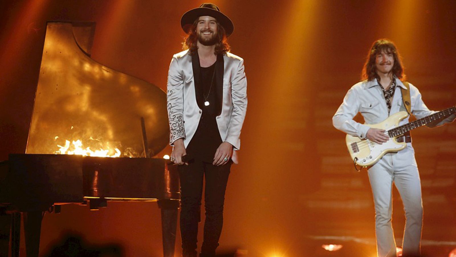 Eurovisión 2015 - Austria: The Makemakes - "I'm Yours" | Ver