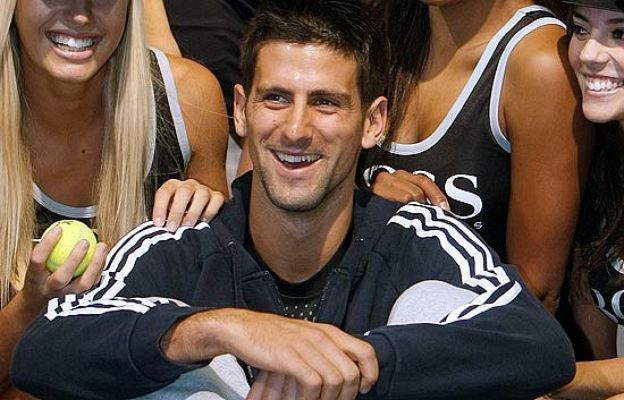  - Djokovic alaba a Nadal en ¿español?