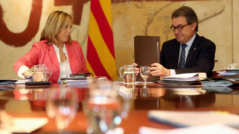 Artur Mas mantiene la intención de convocar elecciones el 27S pese a la pérdida de votos en las municipales