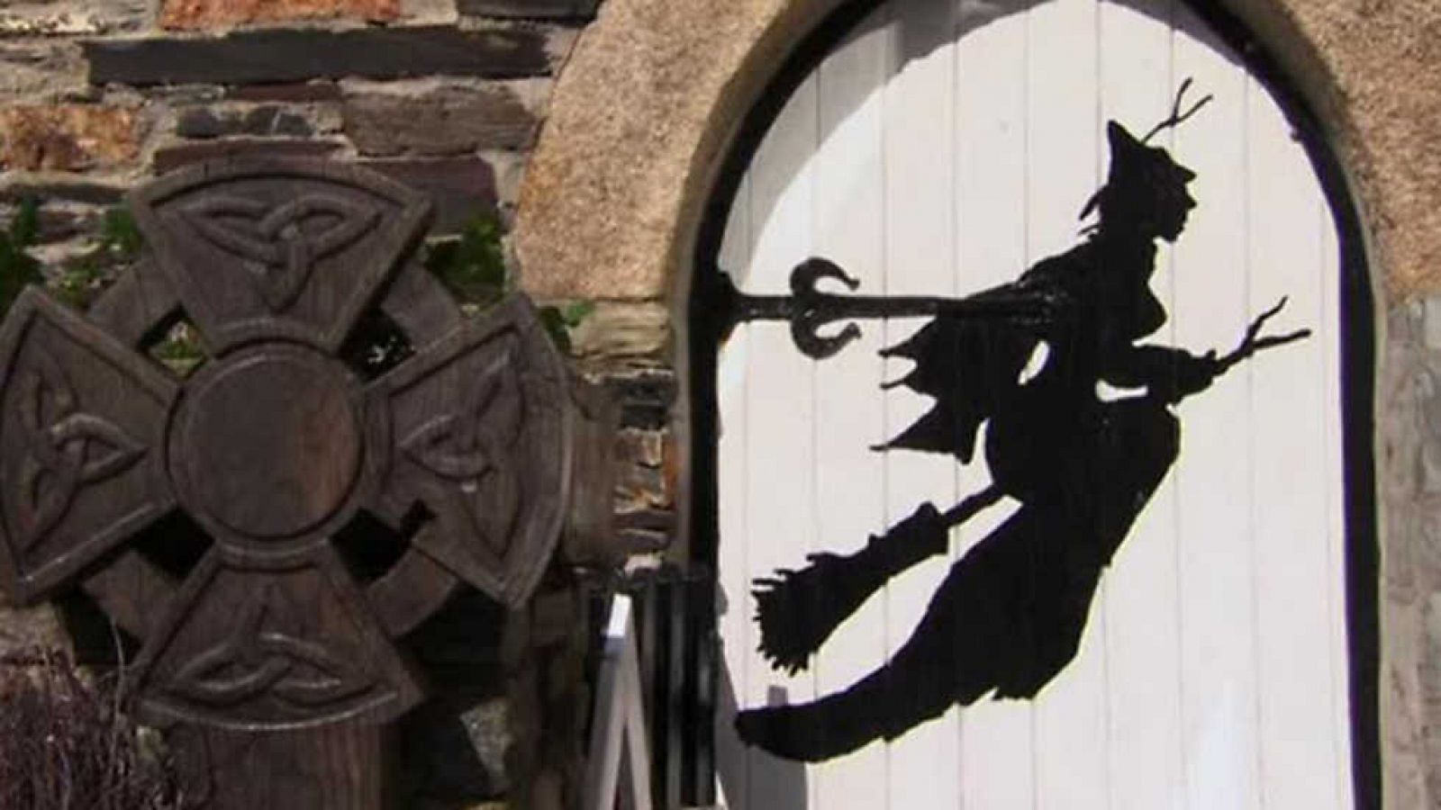 Documenta2 - La guerra contra las brujas - Ver ahora