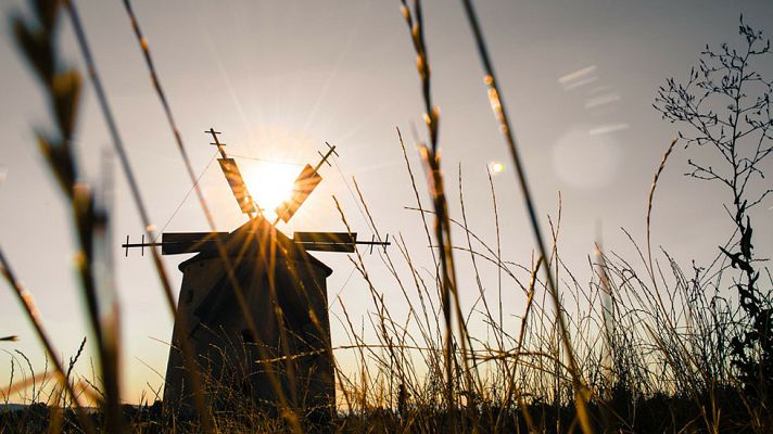 El tiempo - Intervalos de viento fuerte en el litoral de Galicia y área del Estrecho