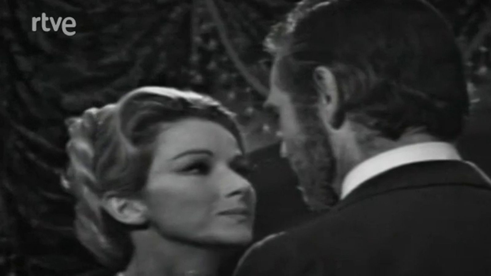 Estudio 1 - Dulce nombre