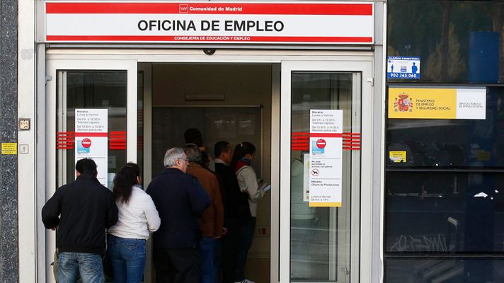 Telediario 1 - CSIF denuncia que las agresiones en las oficinas de empleo se han triplicado en el primer trimestre