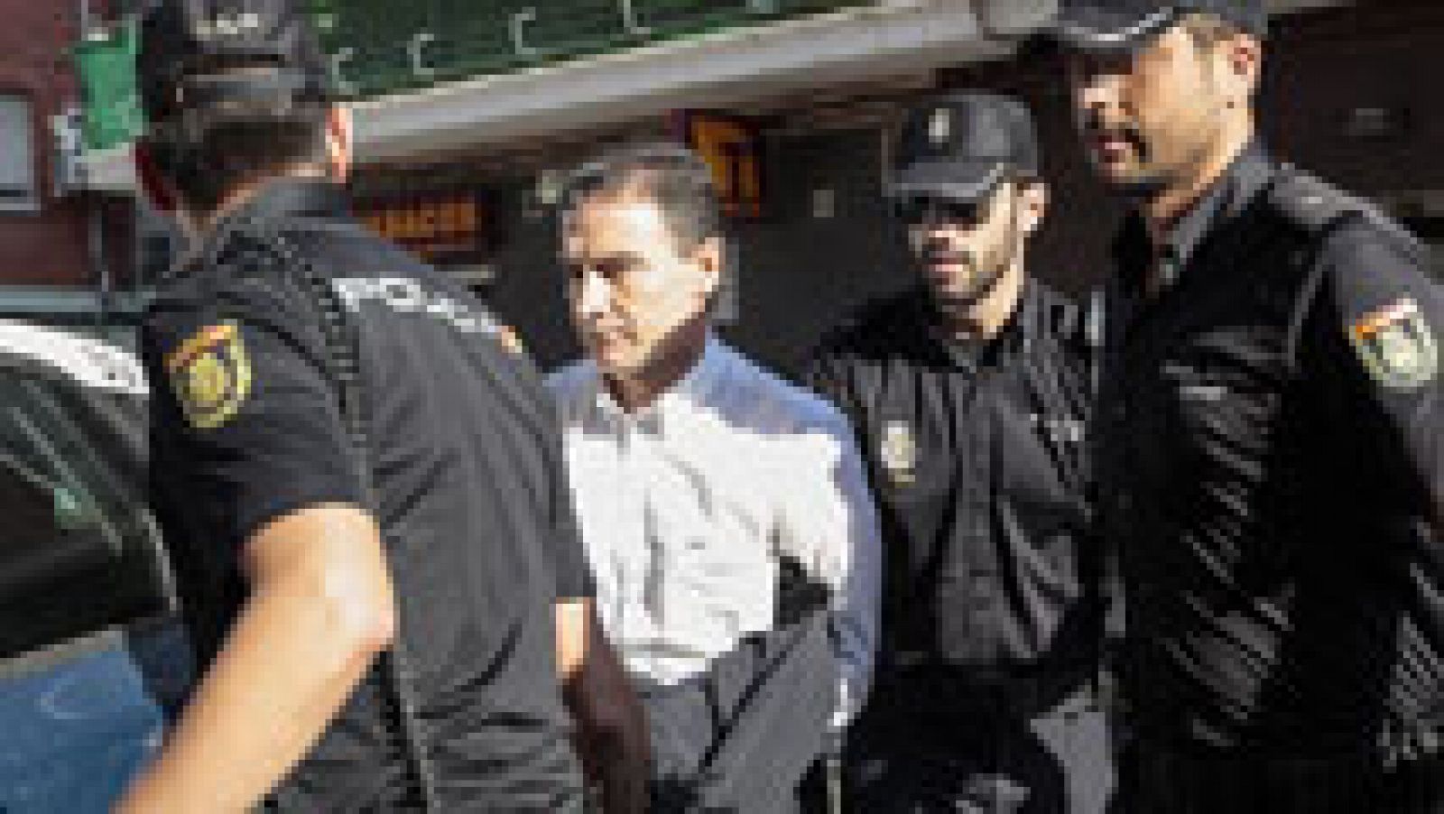 Telediario 1: Detenido en un caso de corrupción el delegado de Gobierno valenciano | RTVE Play