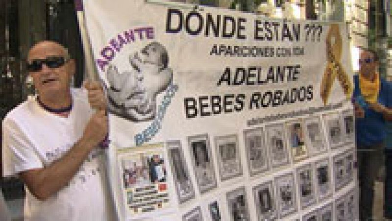 Asociaciones de bebés robados protestan por los casos archivados