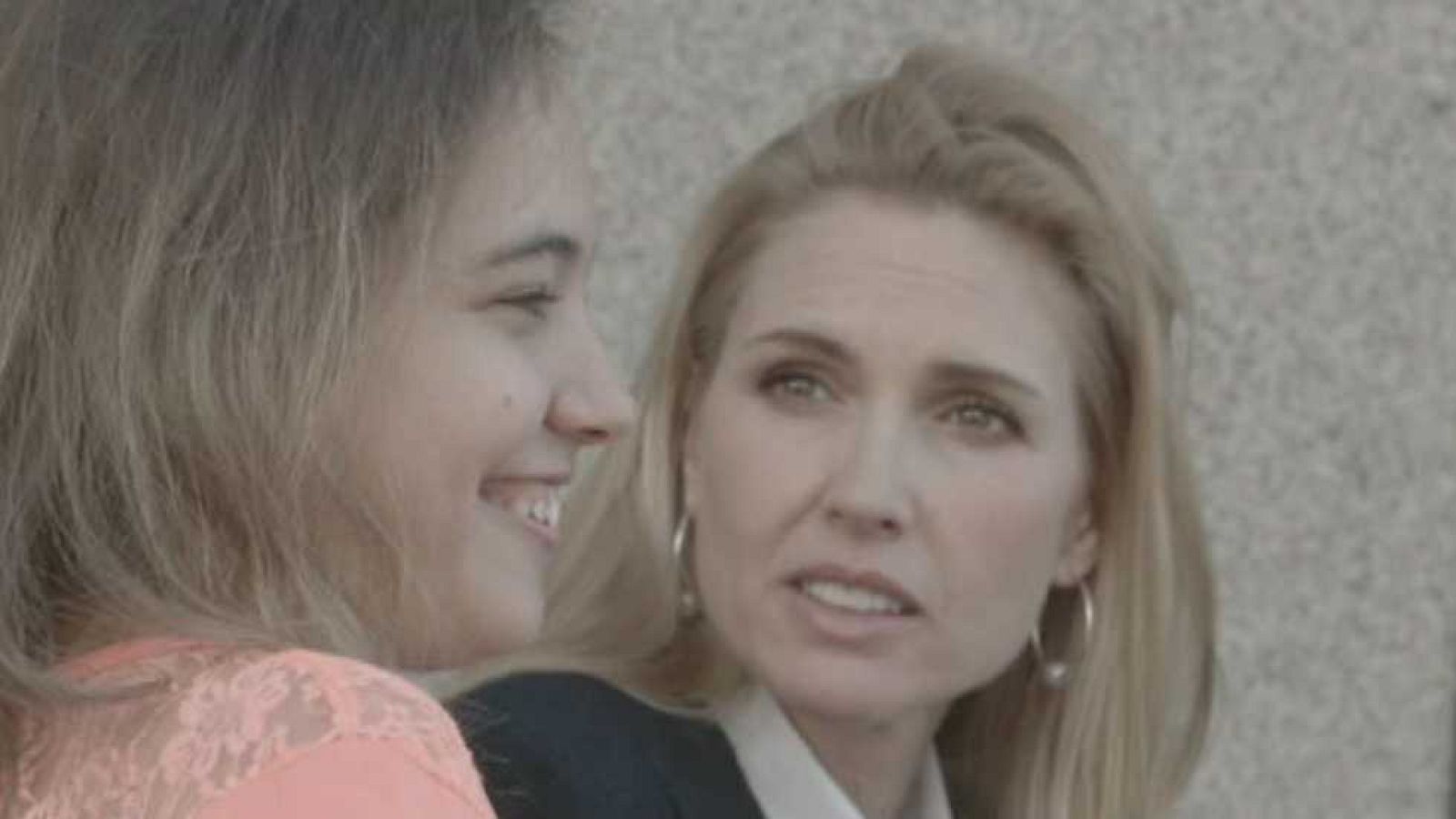 Capacitados - Judit Mascó y Ana Valdivia - ver ahora