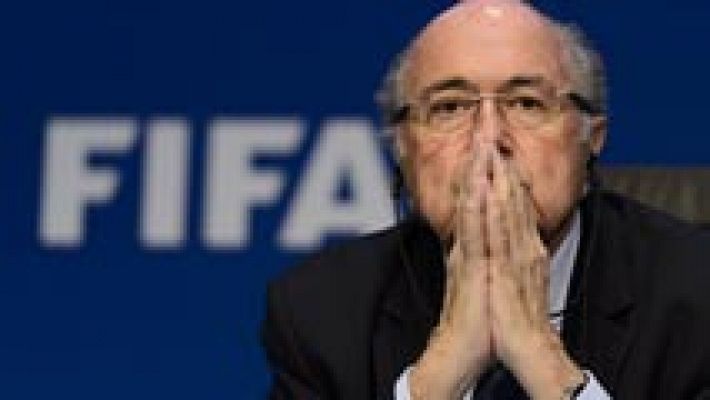 Telediario 1 - Blatter comienza su mandato a la defensiva