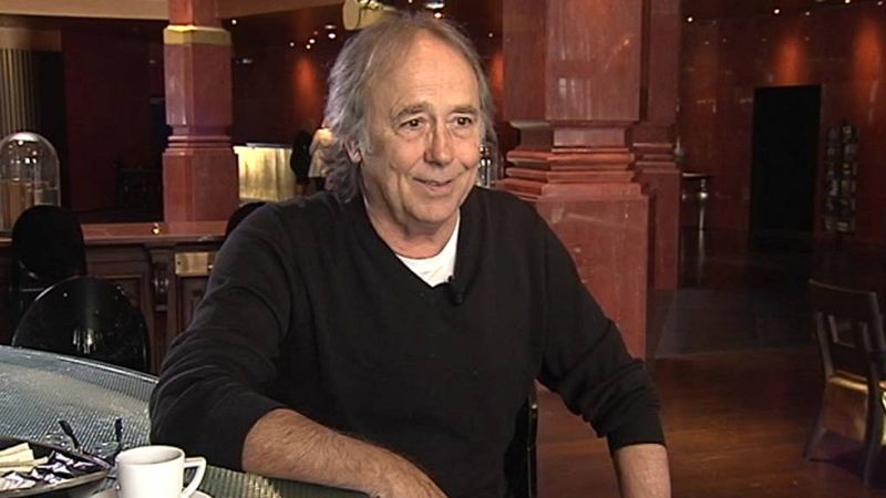 Serrat celebra en el Omympia de París sus bodas de oro en la música