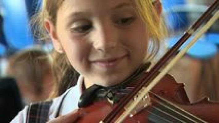 Informe Semanal - Vidas fuera de serie