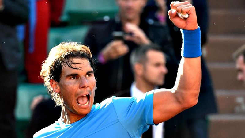 El tenista español Rafa Nadal se ha clasificado para cuartos de  final de Roland Garros, segundo 'Grand Slam' de la temporada, tras  imponerse en cuatro sets al estadounidense Jack Sock (6-1, 6-3, 5-7,  6-2) antes de medirse en la siguiente ronda con