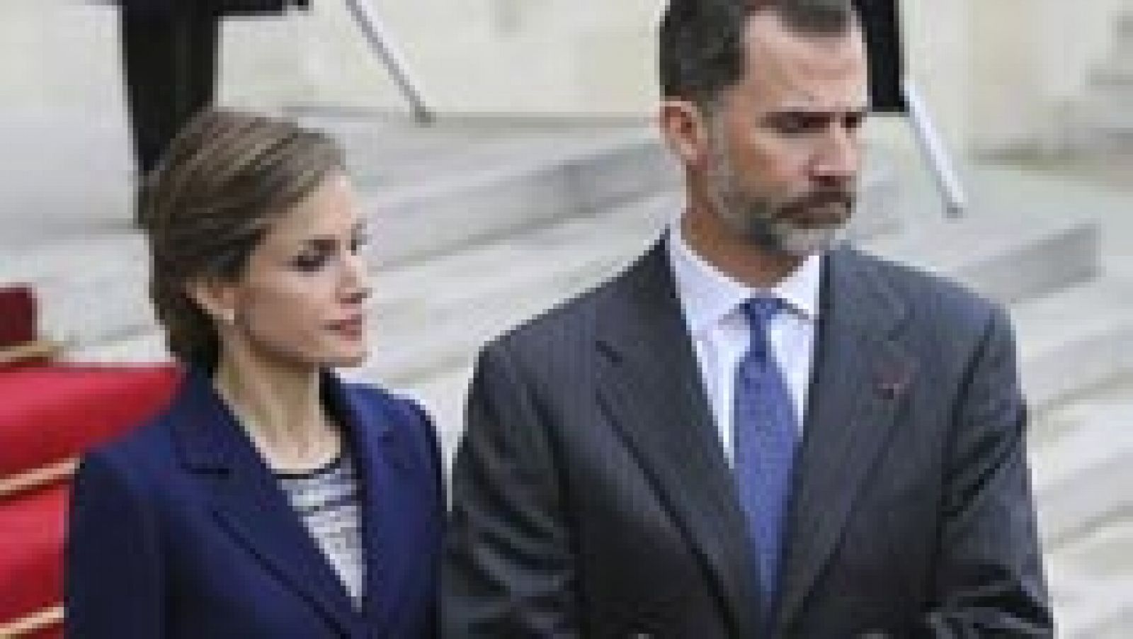 Los reyes retoman el viaje a Francia que suspendieron por la tragedia aérea de los Alpes | Ver